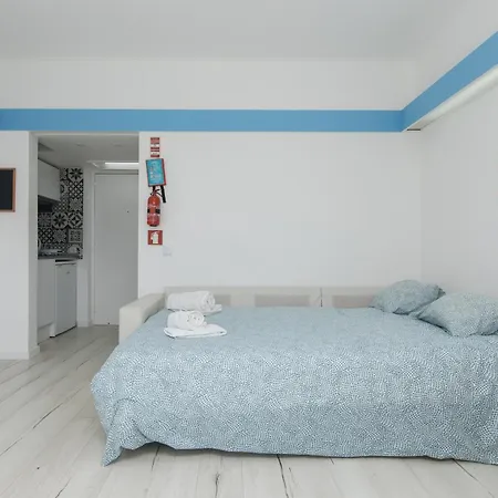 Sol Da Falesia Apartmán *